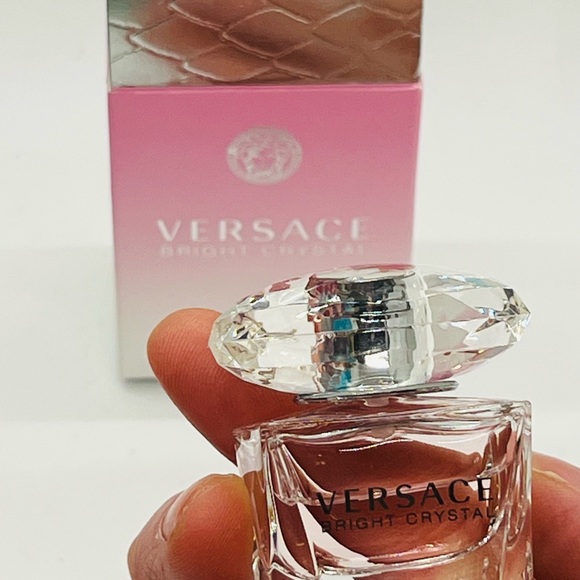 NWT Versace Bright Crystal Travel Size 5ml/0.17 oz - Picture 8 of 8